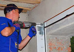 Trust Garage Door Brookline, MA 617-682-4516 Trust Garage Door Brookline, MA 617-682-4516 - repair-side